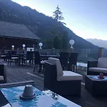 Tauernstern מלון