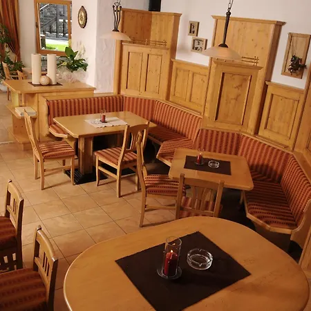 Hotell Tauernstern 4*