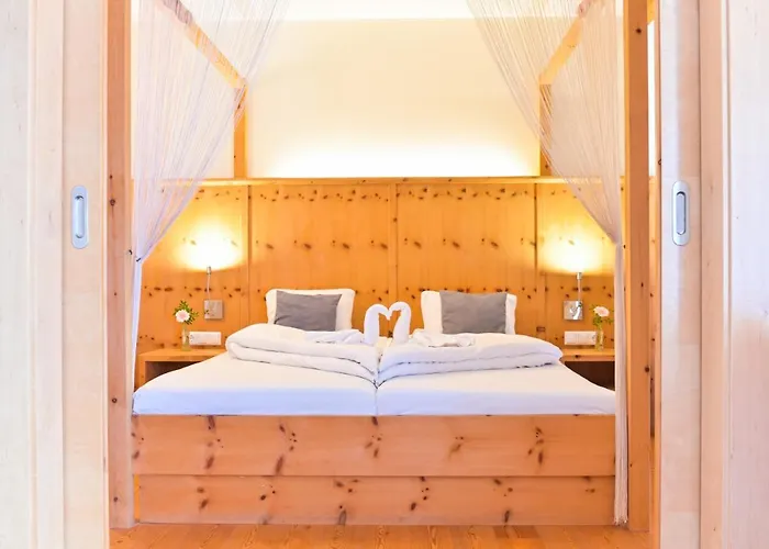 Tauernstern מלון