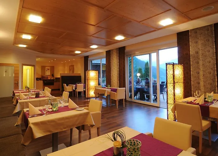 Tauernstern מלון